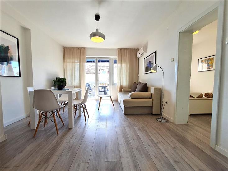 Apartment A6, for 4 persons