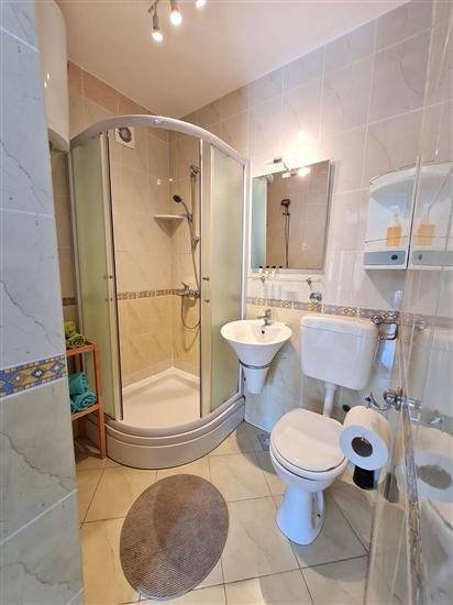 Apartment A6, for 4 persons