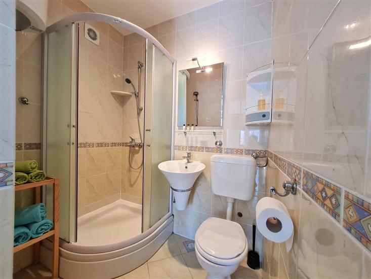 Apartment A6, for 4 persons