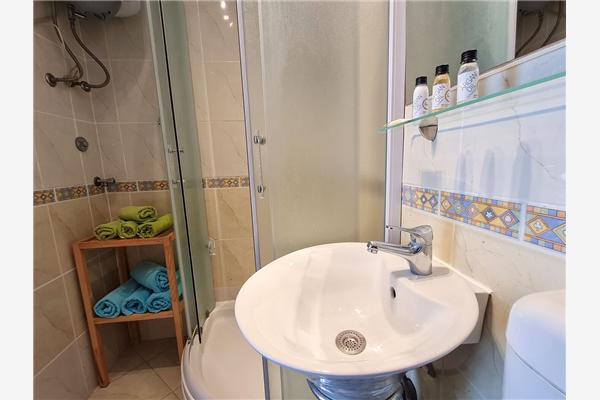 Apartment A6, for 4 persons