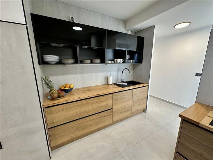 House K1, for 12 persons