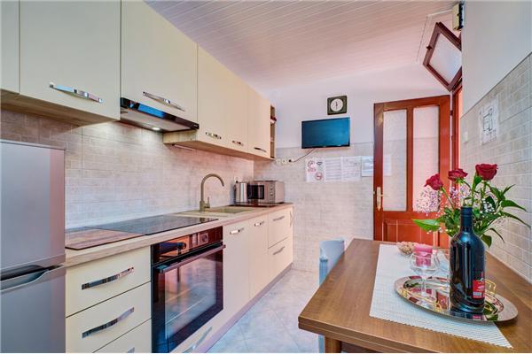 Apartment A1, for 2 persons