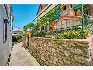Apartment Cilka Mali Losinj - island Losinj, Size 37.00 m2, Airline distance to town centre 400 m