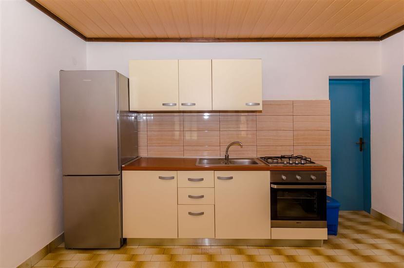 Apartment A1, for 5 persons