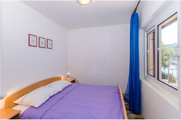 Apartment A1, for 5 persons