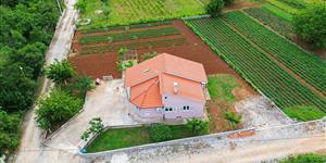 House - Dugopolje