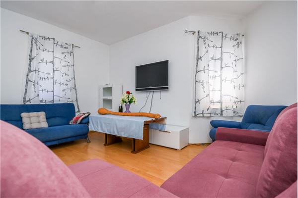 Apartment A1, for 6 persons