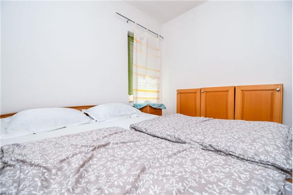 Apartment A1, for 6 persons