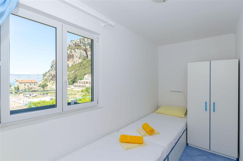 Apartment A1, for 5 persons