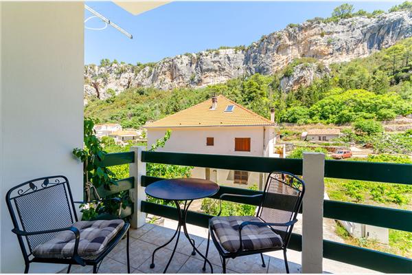 Apartment A1, for 5 persons