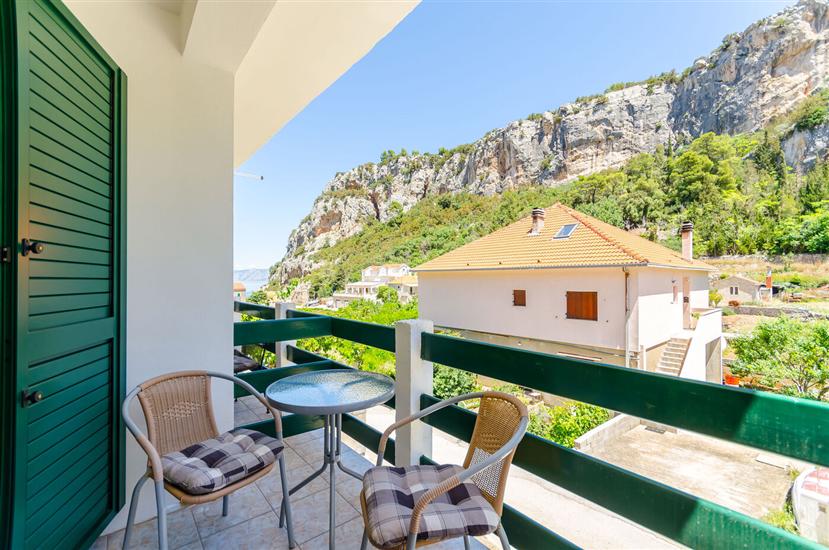 Apartment A2, for 5 persons