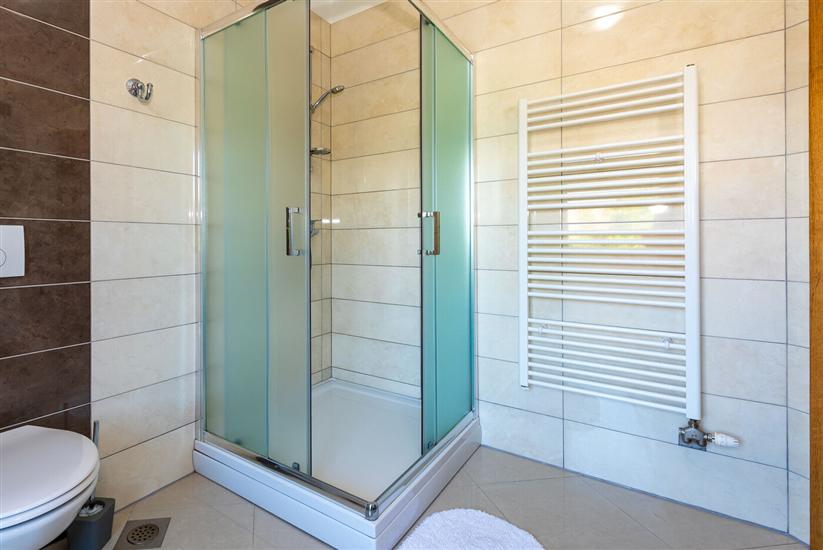 House K1, for 10 persons