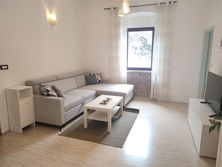 Apartment A1, for 5 persons
