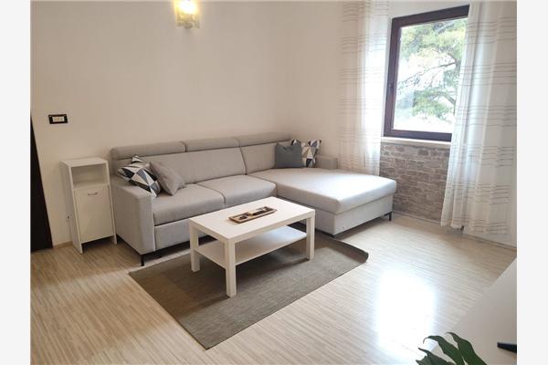 Apartment A1, for 5 persons