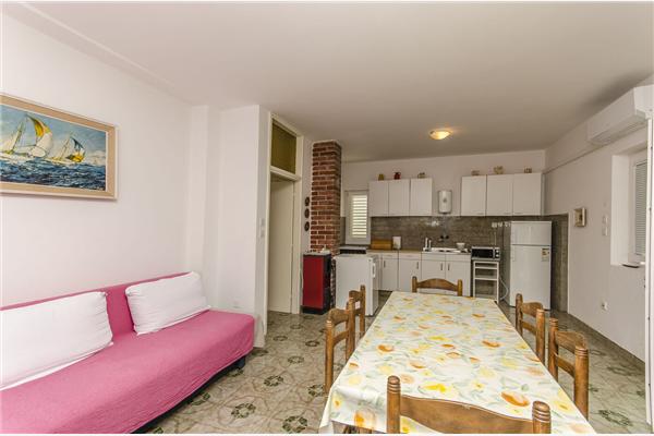 Apartment A1, for 4 persons