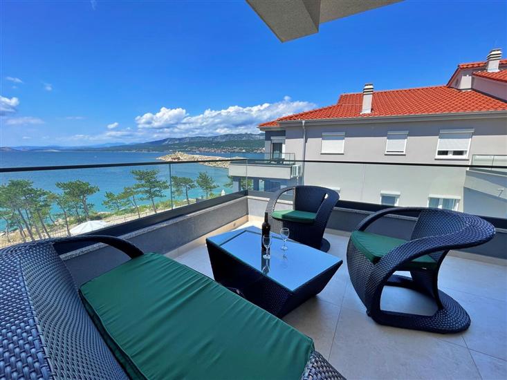 Apartment A13, for 4 persons