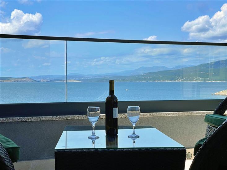 Apartment A13, for 4 persons