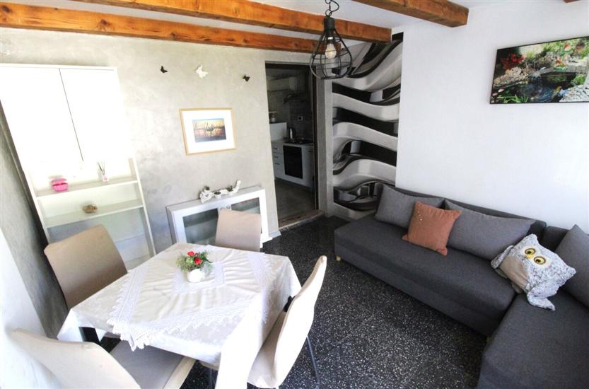 Apartment A1, for 3 persons