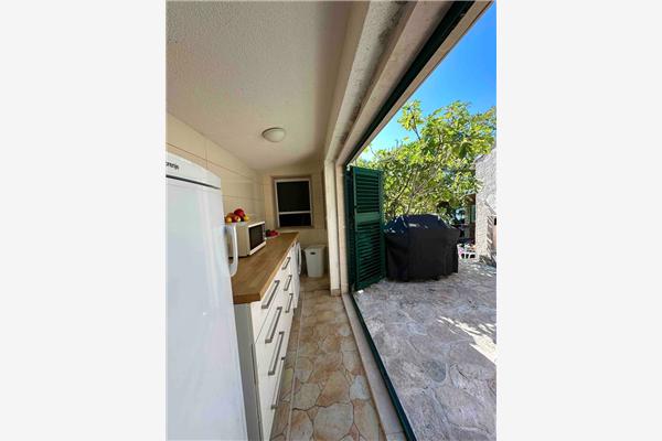 House K1, for 12 persons