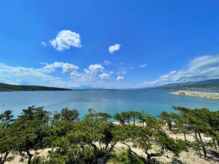 Apartment A12, for 4 persons