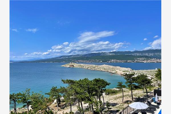 Apartment A12, for 4 persons