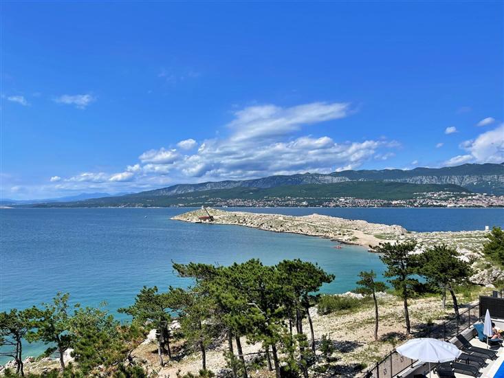 Apartment A12, for 4 persons