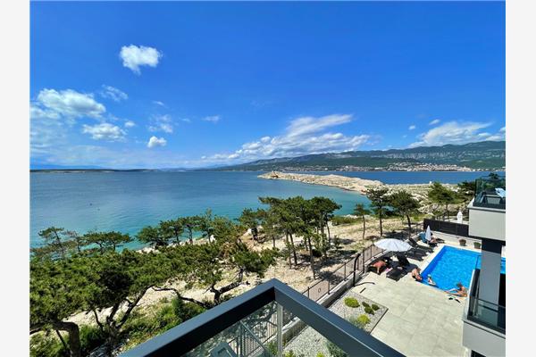 Apartment A12, for 4 persons