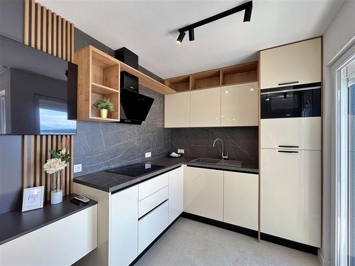 Apartment A12, for 4 persons