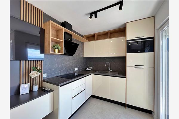 Apartment A12, for 4 persons