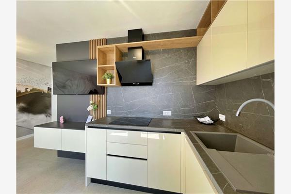 Apartment A12, for 4 persons