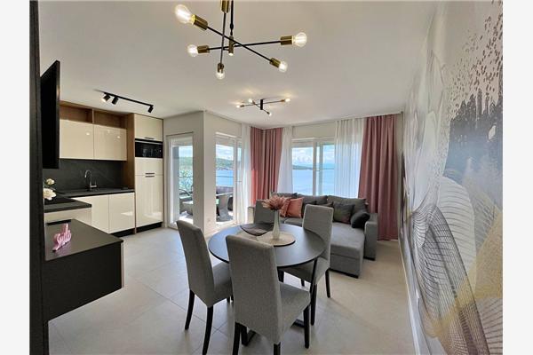 Apartment A12, for 4 persons