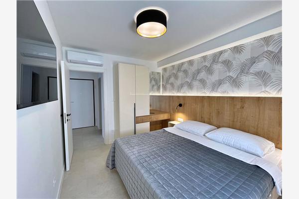 Apartment A12, for 4 persons