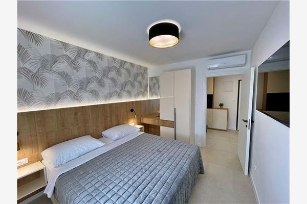 Apartment A12, for 4 persons