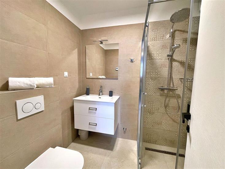 Apartment A12, for 4 persons