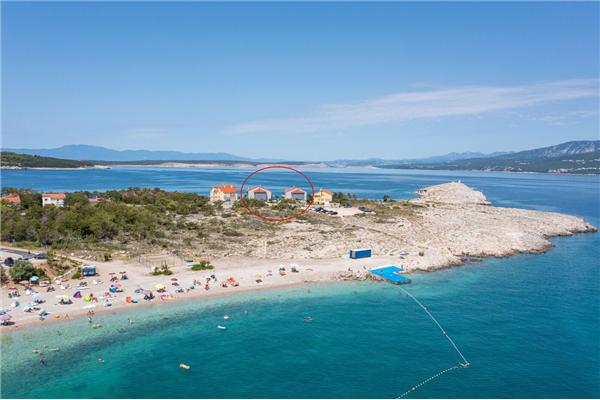 Apartment A12, for 4 persons