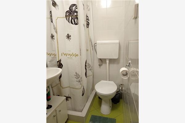 Room S1, for 2 persons