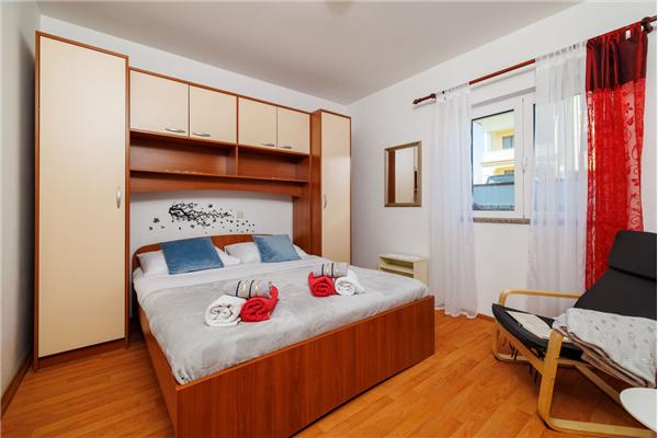 Apartment A1, for 6 persons