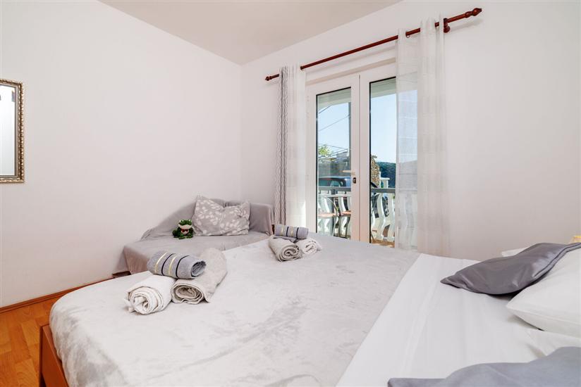 Apartment A1, for 6 persons