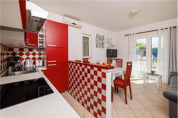 Apartment A1, for 6 persons