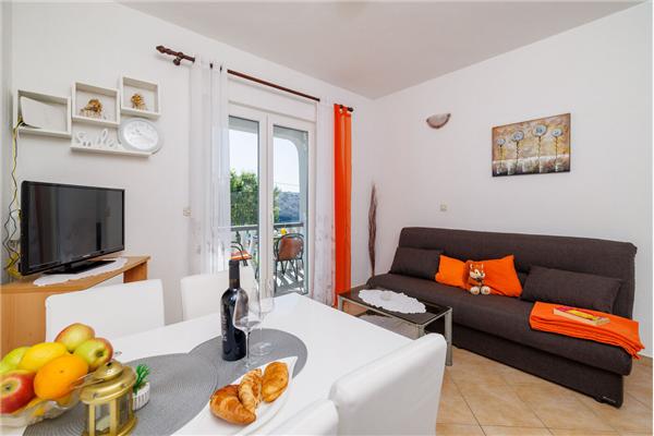 Apartment A2, for 3 persons