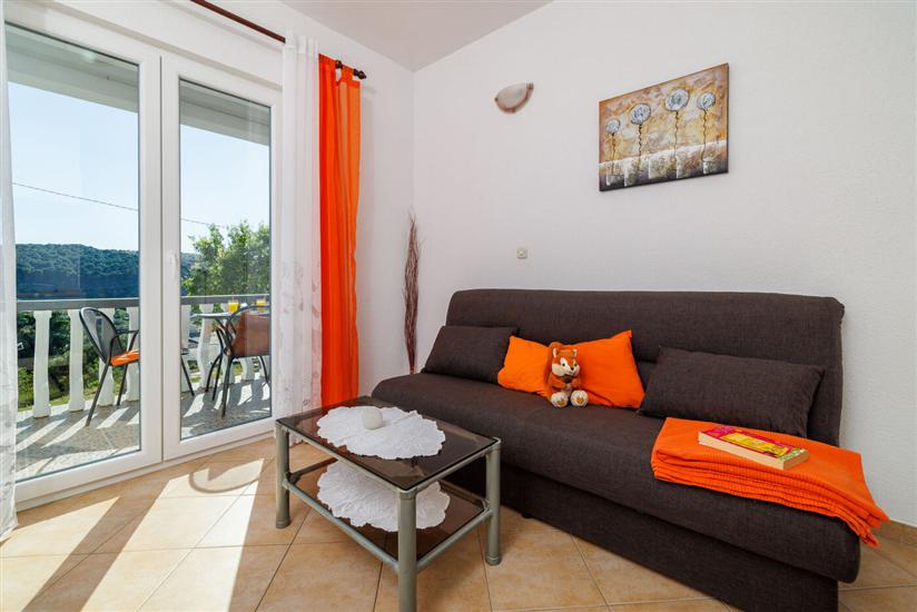 Apartment A2, for 3 persons