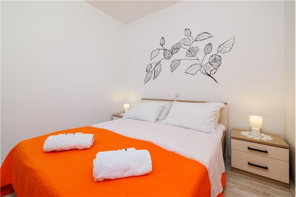 Apartment A2, for 3 persons