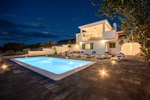House - Splitska - island Brac