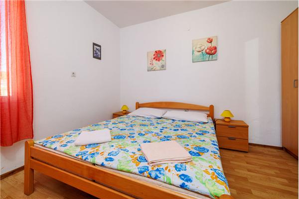 Apartment A1, for 3 persons