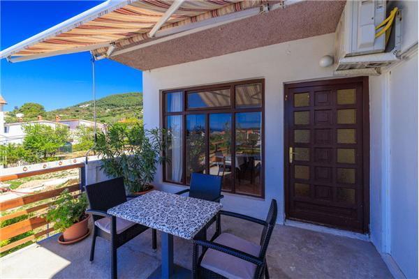 Apartment A1, for 3 persons