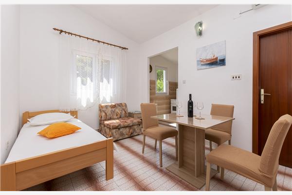 Apartment A1, for 3 persons