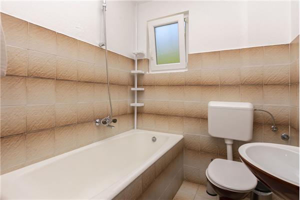 Apartment A1, for 3 persons