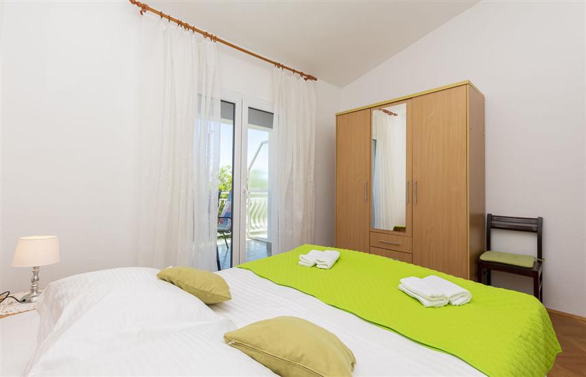 Apartment A2, for 3 persons