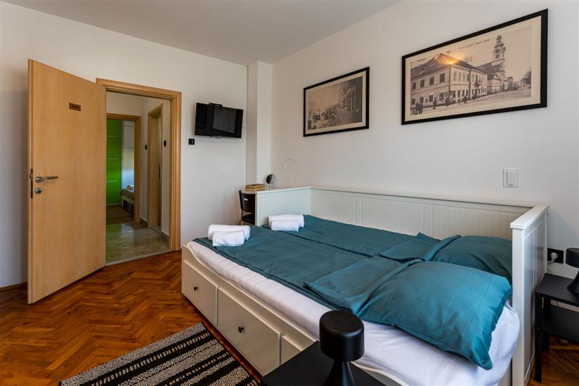 House K1, for 11 persons