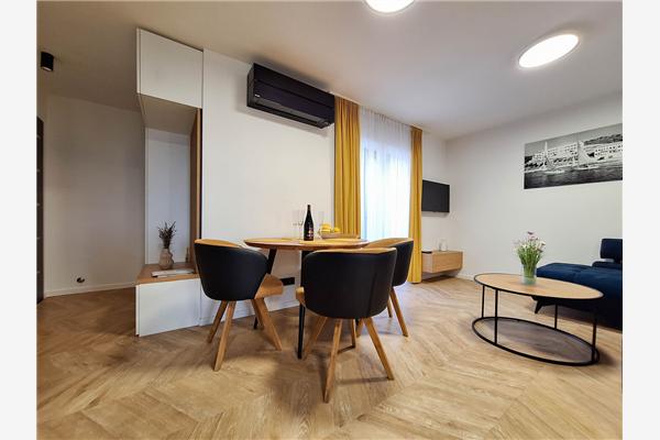 Apartment A2, for 6 persons